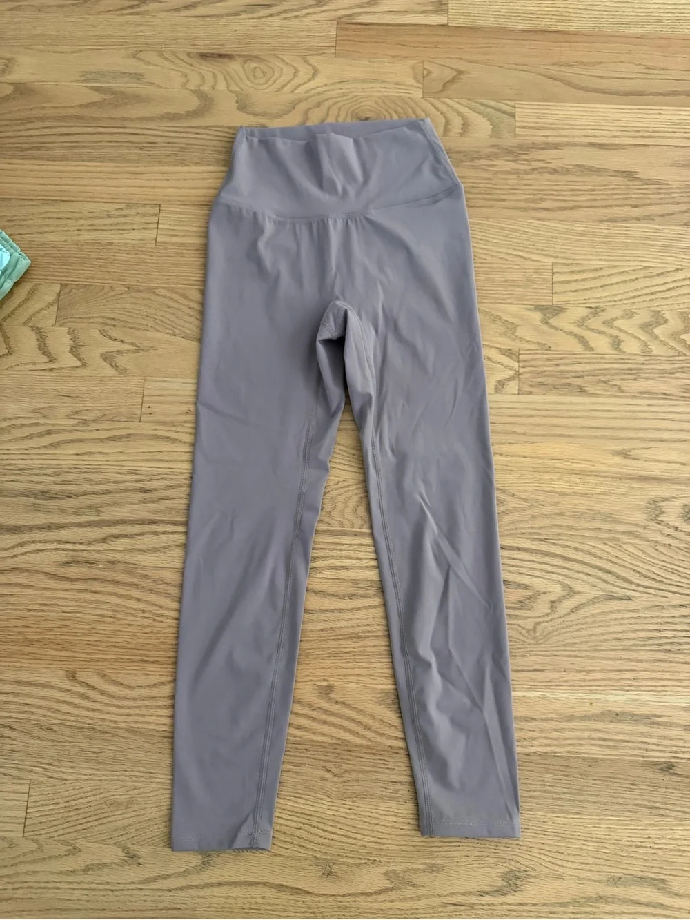 🍋Lululemon 5-Piece Activewear Bundle | Align Leggings, Flutter Shorts & Tank